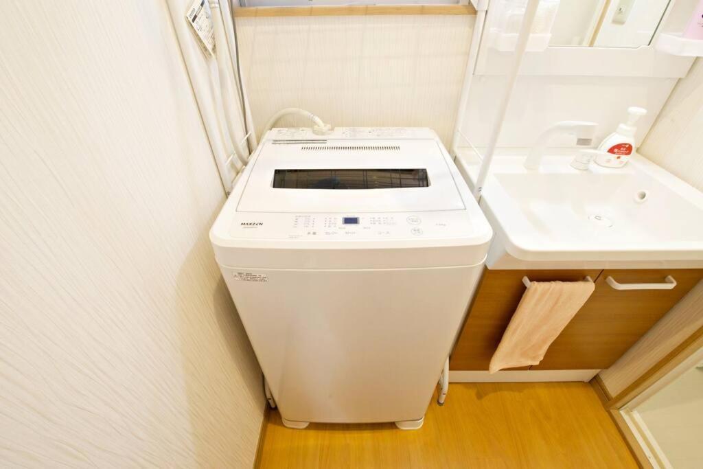 梅屋敷貸家 * Tokyo