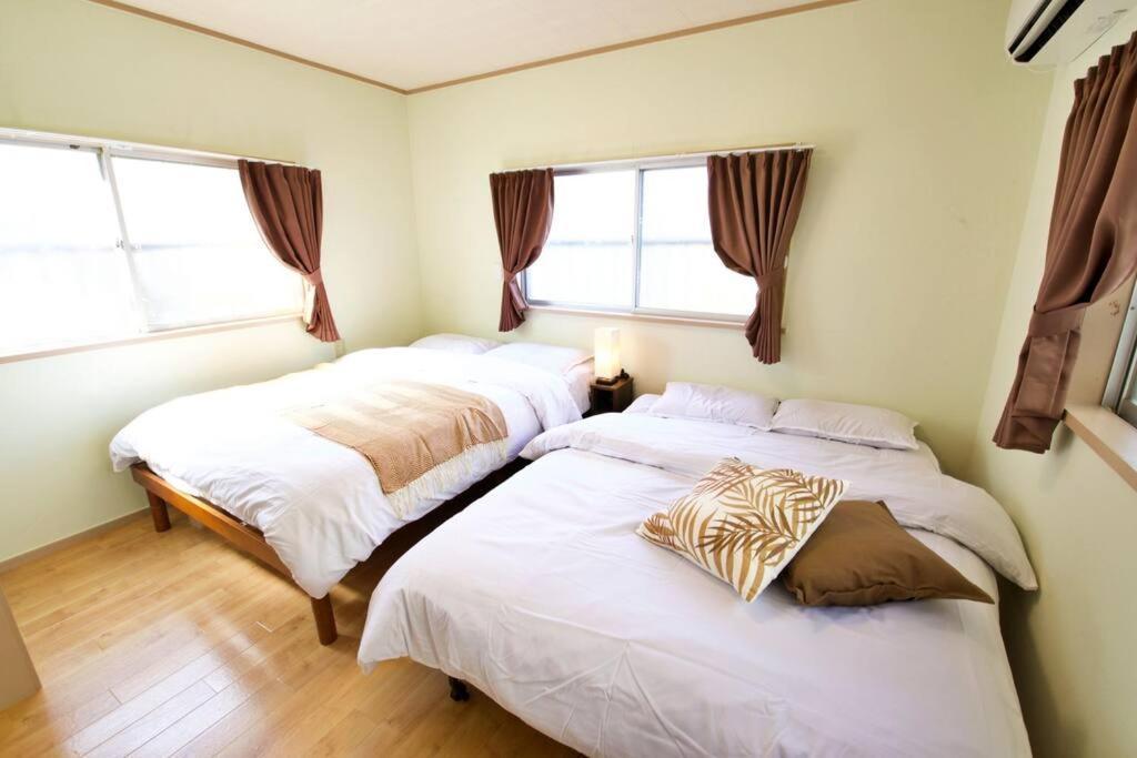 梅屋敷貸家 Apartment *